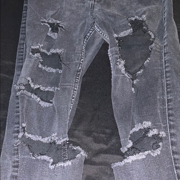 Hollister Jeans - Picture 3 of 4